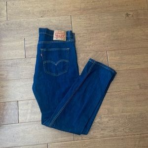 Levi’s 502 jeans